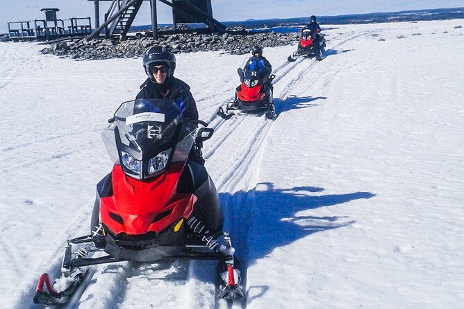 All Day Snowmobile Driving - Gear and Comfort: The Cold-Weather Setup Is Taken Care Of