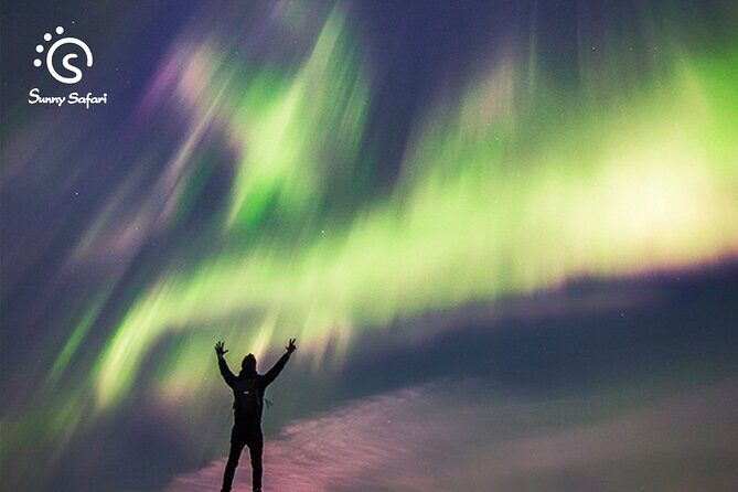 Aurora Borealis Trip - Autumn - The campfire Lappish BBQ: warm fuel before you scan the sky