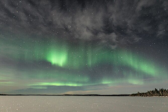 Aurora Hunting Photo Tour from Rovaniemi with Pickup - What happens on the ground: Stop 1 at Safartica