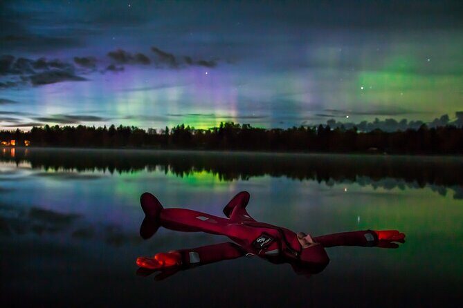 Aurora Ice Floating in Rovaniemi - Warming up after the ice: hot drinks, fires, and the tipi moment