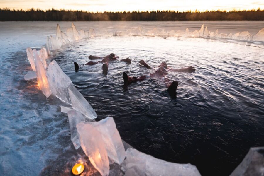 Daytime Ice Floating Rovaniemi, Frozen Lake Experience - October–November vs. deep winter: snow and ice reality