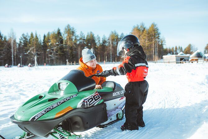 Family Snowmobiling in Rovaniemi, Apukka Resort - A Family Snowmobile Day in Apukka, Rovaniemi