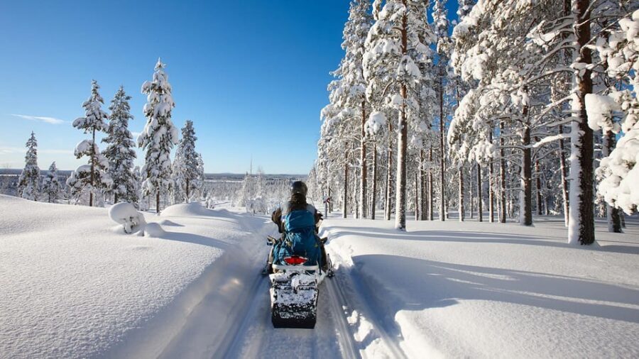 From Rovaniemi: 2-Hour Snowmobile Safari - From Rovaniemi Pickup to the Frozen Kemijoki