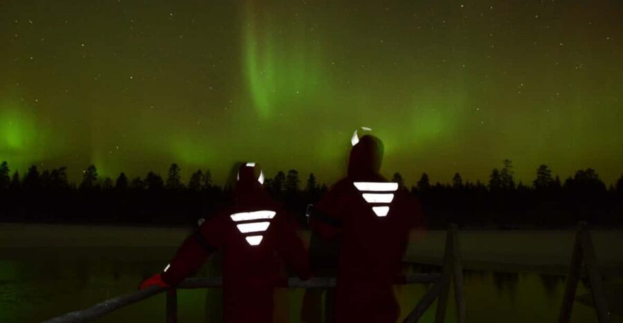 From Rovaniemi: Ice Floating under Aurora Borealis - How ice floating stays safe (and weirdly relaxing)