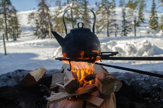 Full-Day Snowshoeing Adventure in Amethyst Mine Pyhä Luosto - The 8:30 start and the rhythm of a full-day winter plan