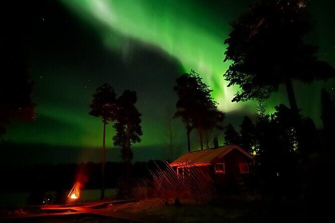 Glass Igloo Campfire Dinner under Northern Lights - What the meal includes (and why unlimited glögi is a real win)