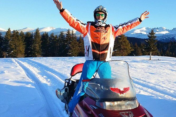 Lapland Family Snowmobile Safari from Rovaniemi - The snowmobile part: how adults ride and how the group moves