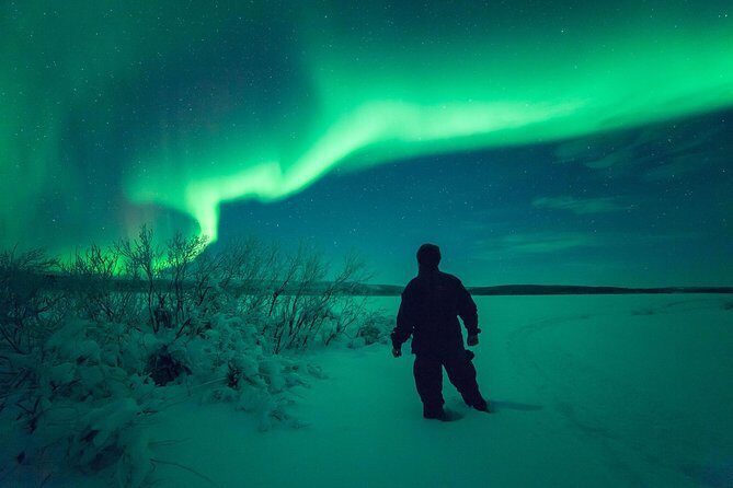 Northern Lights Hunt Including Snacks on Campfire from Rovaniemi - Gear That Matters Most for a 9 pm Northern Lights Night