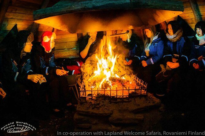 Northern Lights Photography Tour from Rovaniemi - Group size reality: up to 1,000 people affects your personal attention