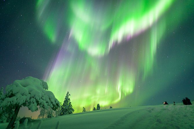 Northern Lights Snowmobile Sleigh Ride - How This Tour Works: A Guided Sky-Search With Real Warm-Up Time