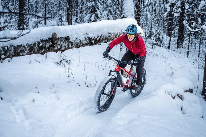 Private Electric Fat Bike Winter Tour in Rovaniemi - Roll Outdoors garage: gear check that makes the ride safer and easier