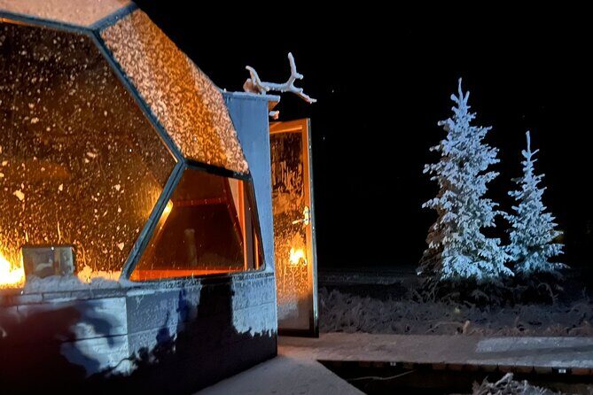 PRIVATE Glass Igloo Dinner Under Northern Lights - Dinner in a glass igloo with fire: the comfort side of aurora nights