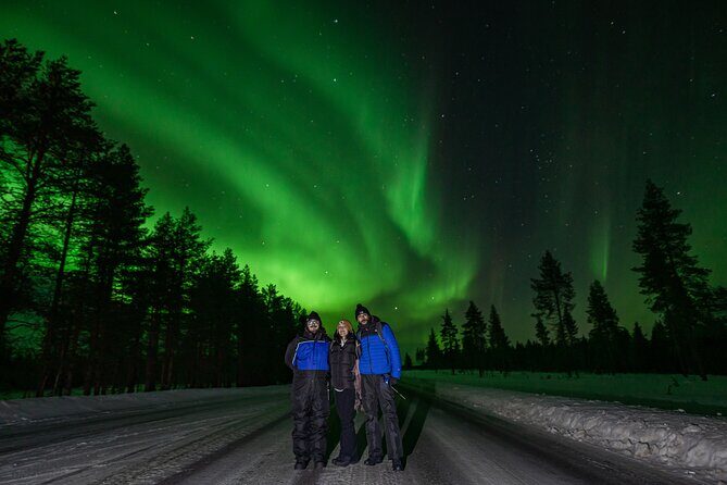 Private Northern Lights Photography Hunting - What the Hunt Looks Like After the First Stop