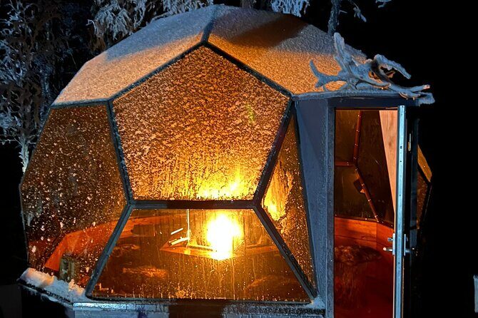 PRIVATE Party dinner in a Glass Igloo Under Northern Lights - Price and Value at About $323 Per Person