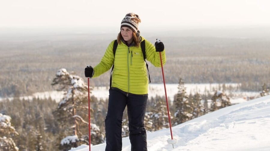 Pyhätunturi: Scenic Snowshoeing Tour in Finnish Lapland - Getting from Bliss Adventure to the first on-foot stretch