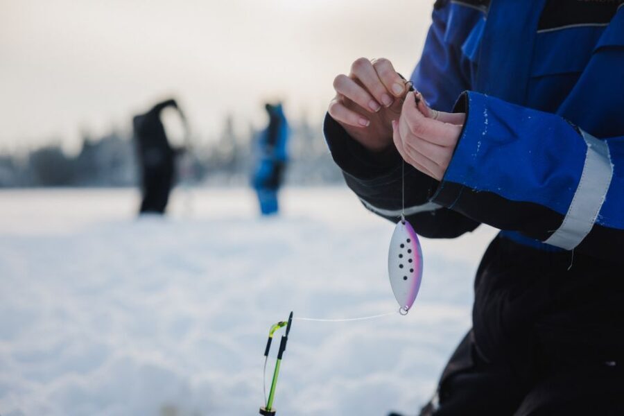 Rovaniemi: Arctic Circle Ice Fishing Experience - Meeting points that keep things simple (Santa Claus Village or downtown)