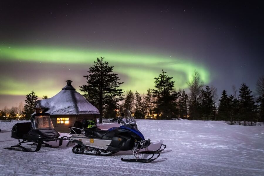 Rovaniemi: Aurora Borealis Snowmobile Safari with Campfire - Value for different kinds of travelers