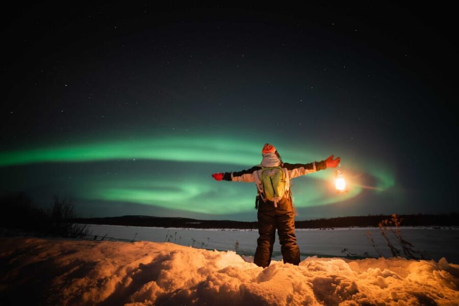 Rovaniemi: Discover the Northern Lights Photography Tour - The Guides: What You Can Expect From the Best Energy