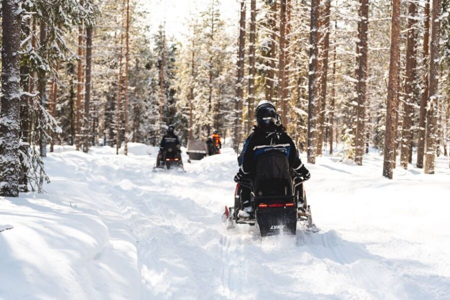 Rovaniemi: Easy Snowmobile Safari - 30–40 Minutes on the Snowmobile: What Your Drive Feels Like