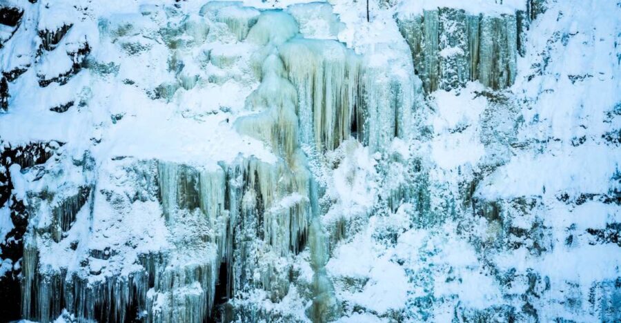 Rovaniemi: Frozen Waterfalls of Korouoma Canyon & Pro Photos - Gear and Safety: What’s Included, What You Should Bring
