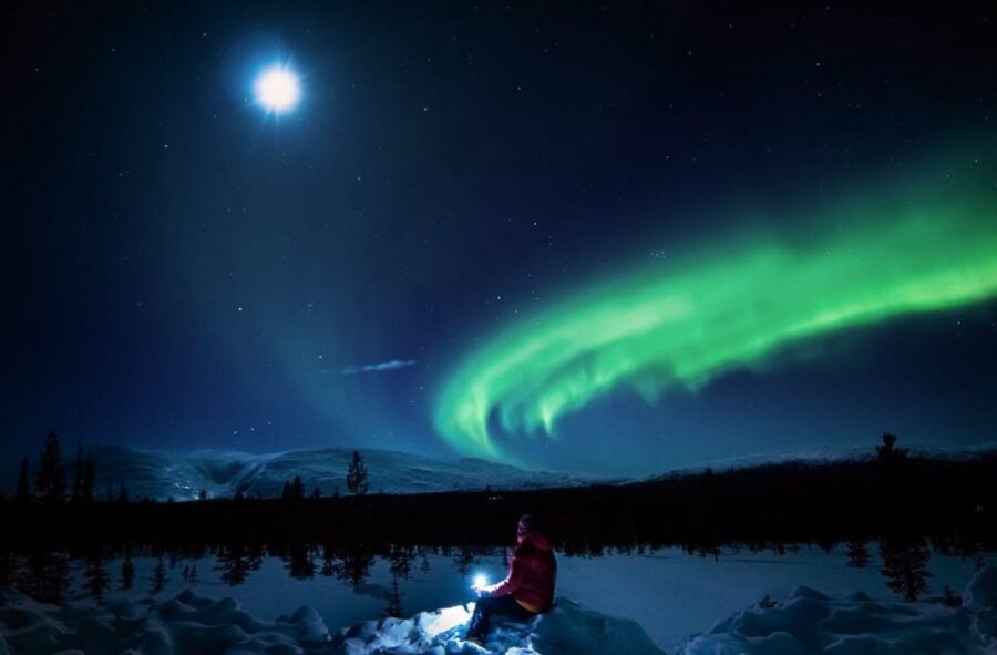 Rovaniemi: Guaranteed Aurora Hunting Tour with Local Guide - Your Guide Is the Whole Game (Velu’s Style of Hunting)