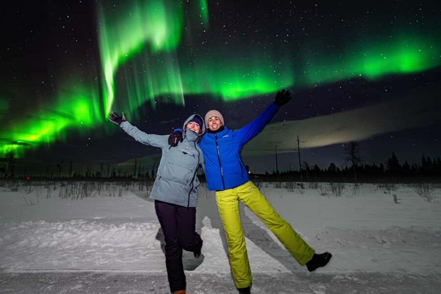Rovaniemi: Guaranteed Northern Lights Tour with Photos - Pickup window 5:00 to 9:00 PM: plan your whole evening