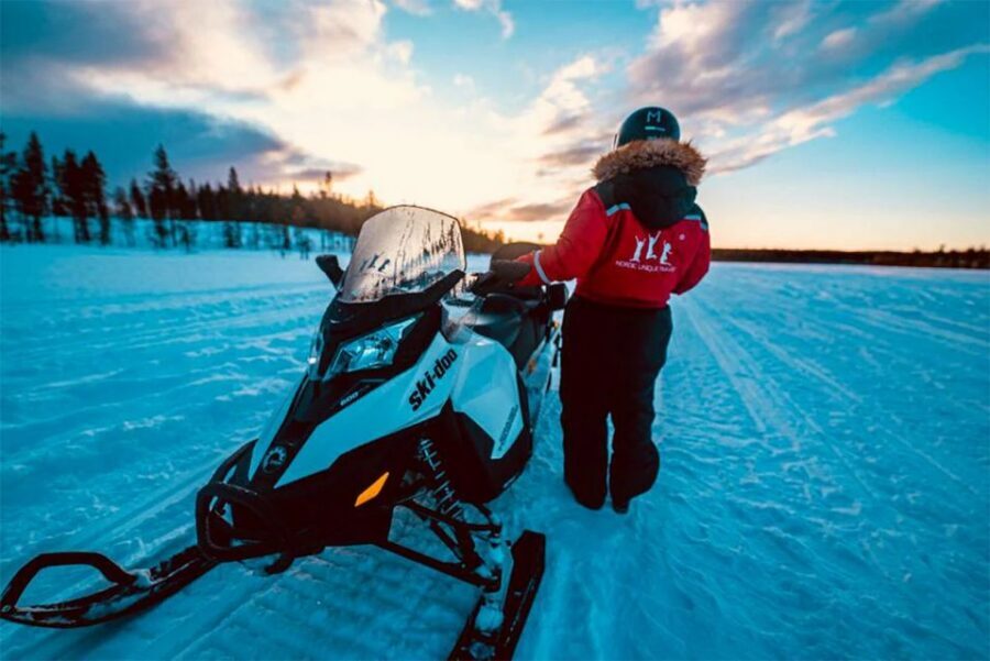 Rovaniemi: Half-Day Snowmobile & Ice Fishing Experience - Ice Fishing on a Frozen Lake: What the Waiting Actually Feels Like