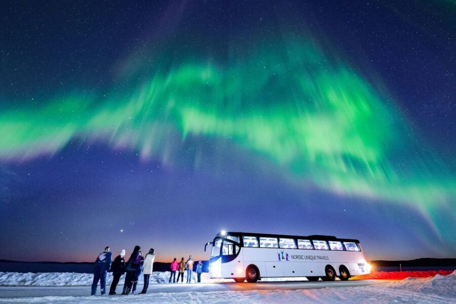 Rovaniemi: Hunting Northern Lights Bus Tour - Meeting Point at Nordic Unique Travels: The Easy Start That Matters