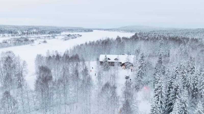 Rovaniemi: Husky & Reindeer Experience with Snowmobile Ride - Santa Claus Village break: using the time well