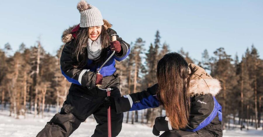 Rovaniemi: Ice Fishing Experience - From Rovakatu meeting point to the first breath of Lapland cold