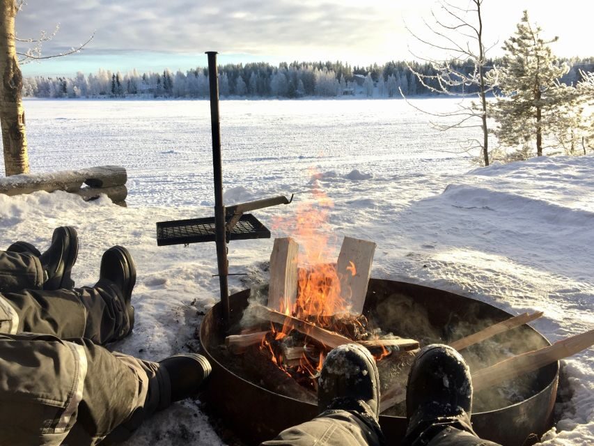 Rovaniemi: Ice Fishing Experience - Fishing time on the frozen lake: calm patience, real cold