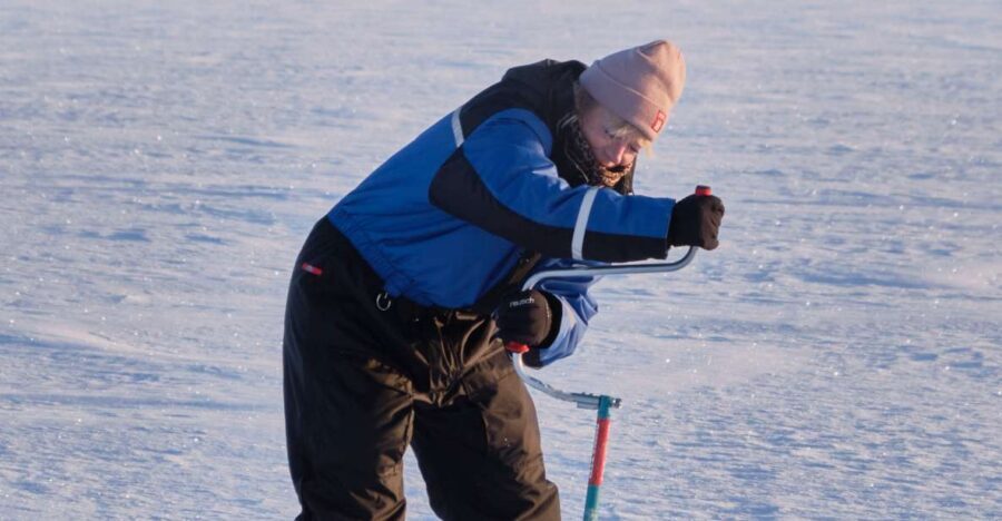 Rovaniemi: Ice-Fishing like a Finn - The 2.5-hour flow at Apukka Resort: what you’ll do and how it feels