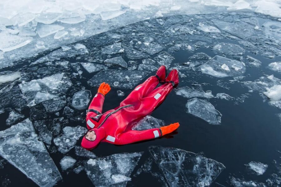 Rovaniemi: Ice Floating Experience - Thermal survival gear: warm, buoyant, and not optional