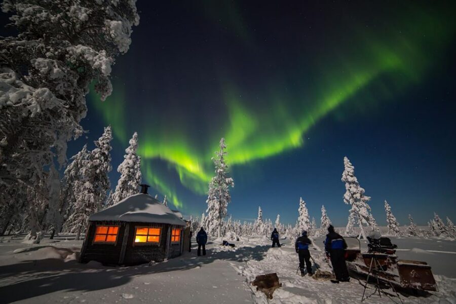 Rovaniemi: Lakeside Private Sauna with Aurora Borealis - Aurora Borealis hunting: what you can maximize (and what you can’t)