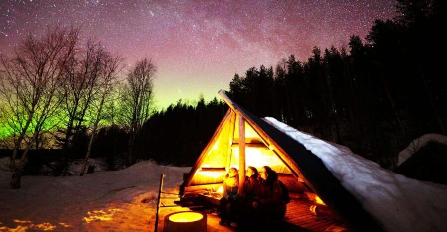 Rovaniemi: Lapland Northern Lights Tour with BBQ - Where You Meet in Rovaniemi and How the Night Starts
