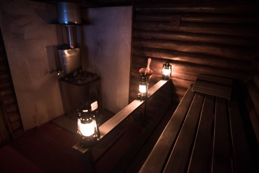 Rovaniemi: Lappish Evening Experience with Dinner - Pickup, Group Size, and What “Small” Changes