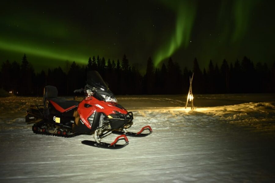 Rovaniemi: Night Snowmobile Tour - Entering the Rovaniemi Night: What This Tour Really Delivers