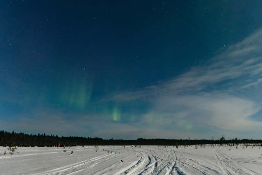 Rovaniemi: Northern Lights Family-Friendly Snowmobile Safari - What’s provided (and what you must bring) for cold-weather comfort