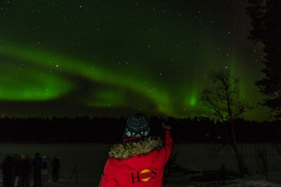 Rovaniemi: Northern Lights Hunting in Lappish old cottage - Leaving the city lights: the drive and the “good sky” moment
