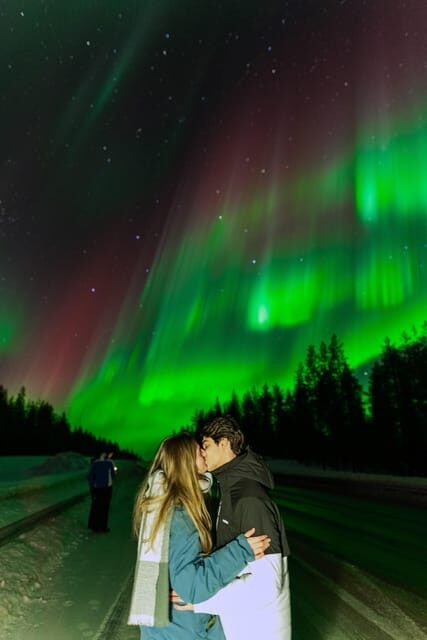 Rovaniemi: Northern Lights Tour with Guarantee - Flexible departure times: the 5–8pm window and why it’s a feature