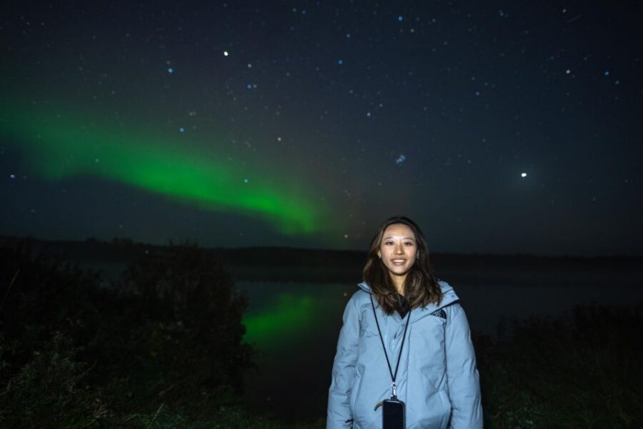 Rovaniemi: Northern Lights Tour with Guarantee - The real hunting strategy: going far from city lights and staying until the window ends