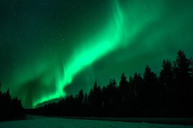 Rovaniemi: Private Aurora Tour with Guaranteed Sightings - Your 8-hour night: how the plan plays out in real life