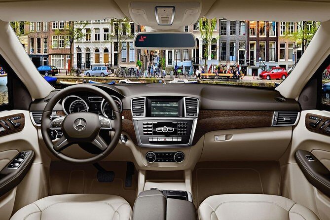 Rovaniemi Private Transfer from Rovaniemi city centre to Rovaniemi airport - Key points before you book