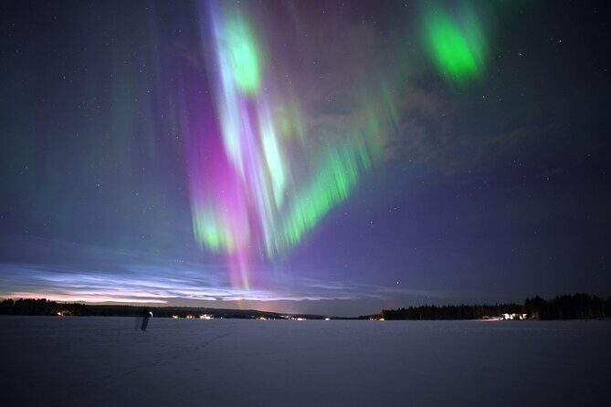 Rovaniemi – Real Northern Lights Hunting Experience (Small Group) - Leaving City Glow Behind: Why the Van Ride Is Part of the Deal