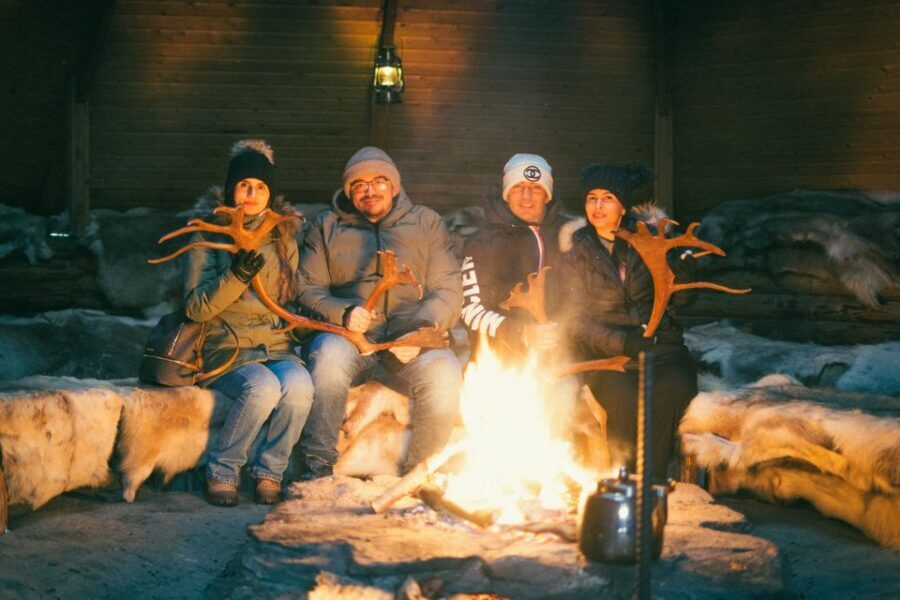 Rovaniemi: Reindeer Farm Visit with Photographer - Warm-Up Time by the Fire: Where the Tour Slows Down