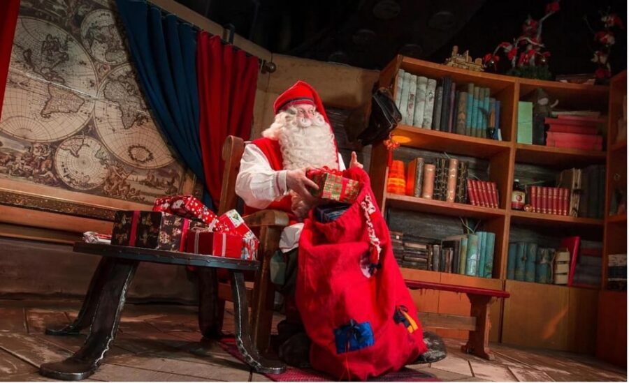 Rovaniemi: Santa Claus Village + Husky & Reindeer Sled Ride - Timing, transfers, and why this day feels packed