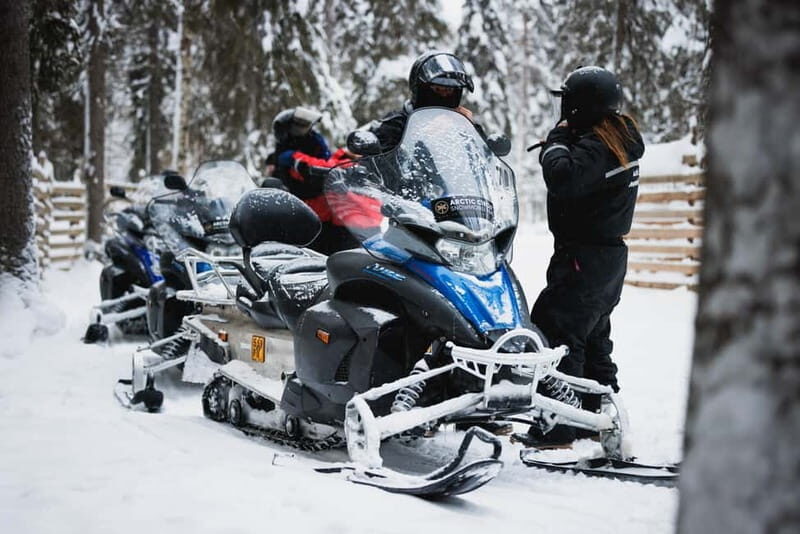 Rovaniemi: Snowmobile Tour and Reindeer Experience - First Stop: Reindeer Manor Farm and the 500m Sled Ride