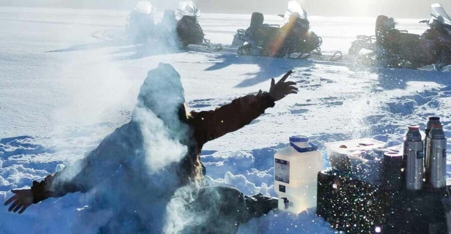 Rovaniemi: Snowmobiling and Ice Fishing - Two winter skills in one: snowmobile riding and Lapland ice fishing
