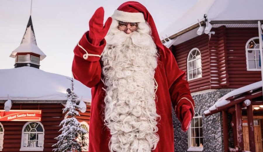 Rovaniemi: Tour to Santa Claus Village with Hotel pick up - Meet Santa Claus at the Office: Short Moment, Big Mood