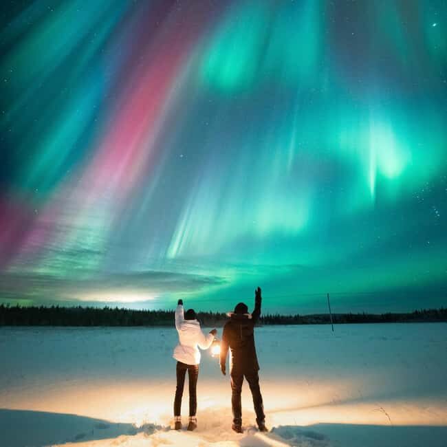 Rovaniemi: Unlimited Mileage and Hours Aurora Hunting Pro - Secret stops, guided briefings, and how meteorologist-style thinking helps